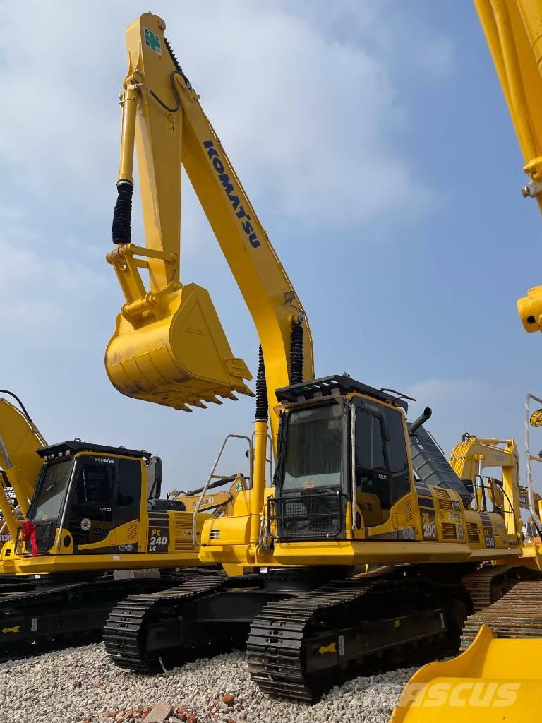 Komatsu PC 200-8 Гусеничні екскаватори