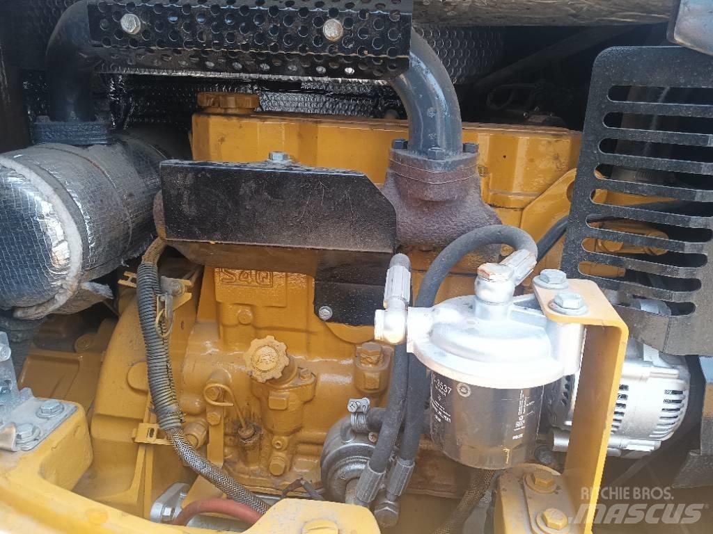 CAT 304 C Гусеничні екскаватори