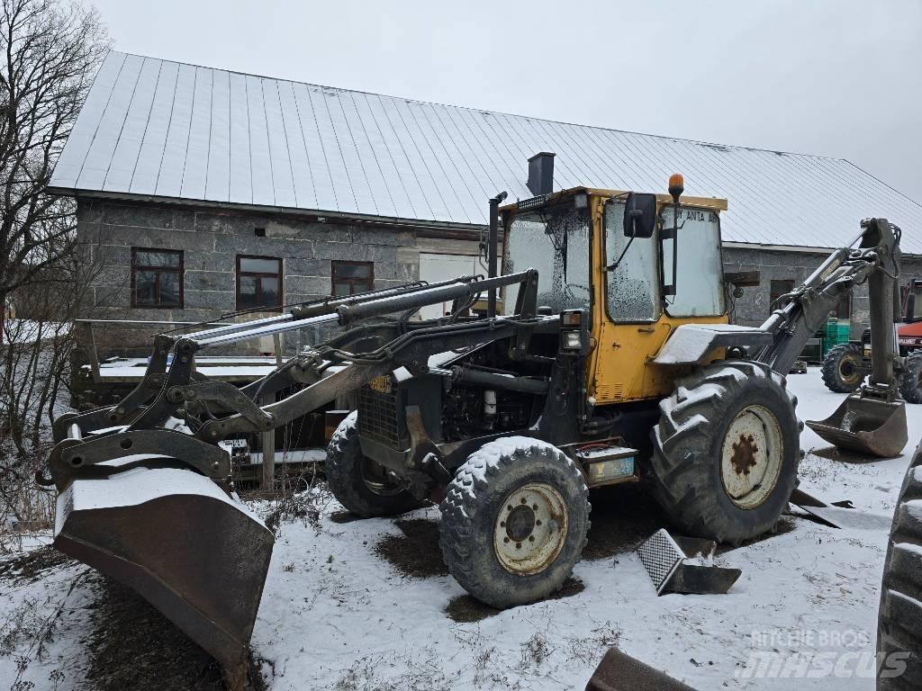 Valmet 6000 4x4 Екскаватори-навантажувачі