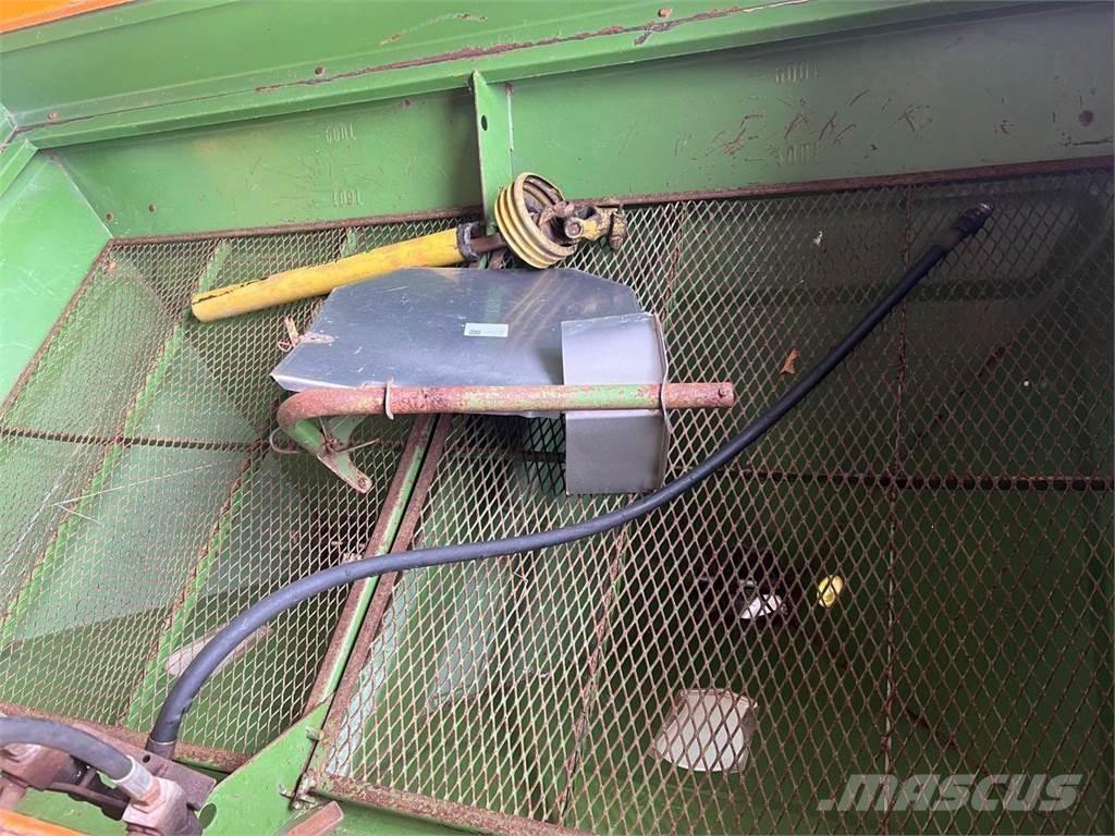 Amazone ZA-U 1500 Розсіювач мінеральних добрив