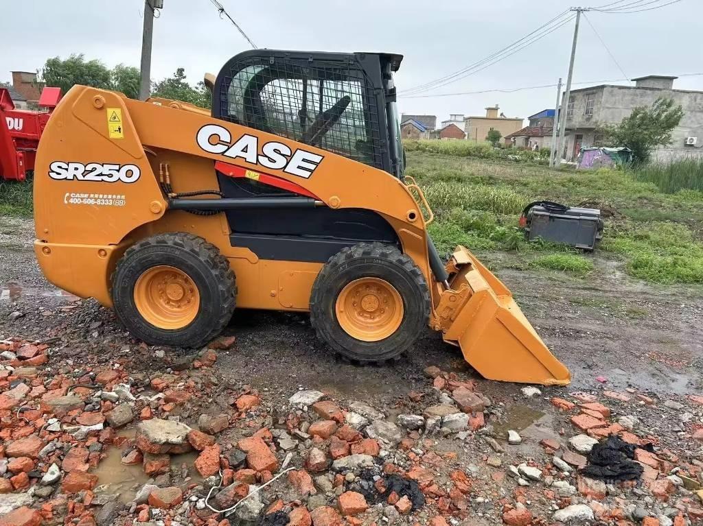 CASE SR 250 Міні-навантажувачі