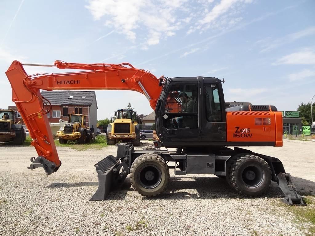 Hitachi ZX 160 W Колісні екскаватори