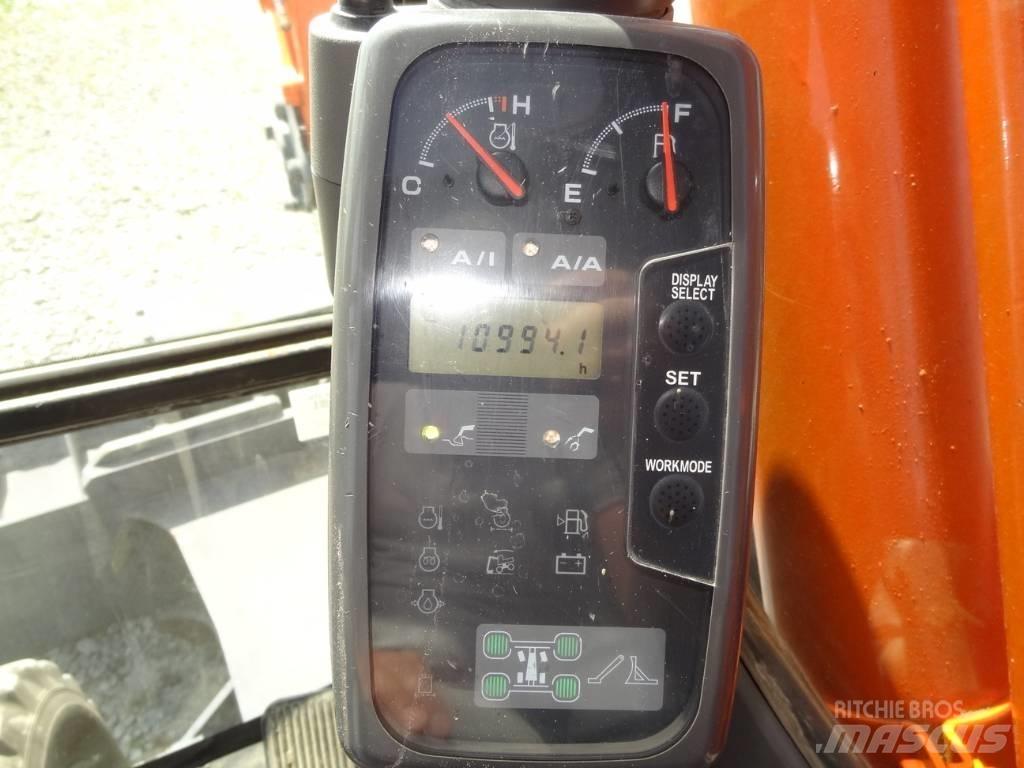 Hitachi ZX 160 W Колісні екскаватори