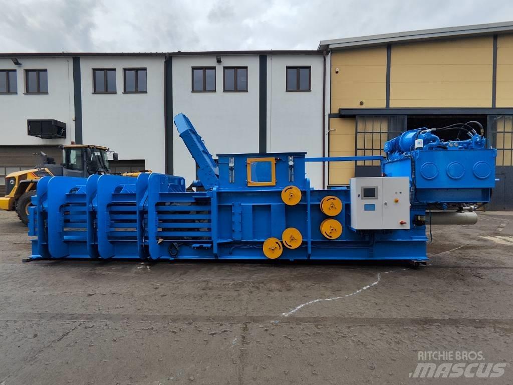 Balemaster EU-523 Підсобні машини
