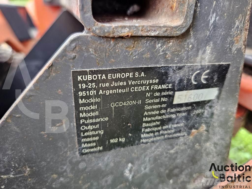 Kubota GCD420N-II Самохідні газонокосарки