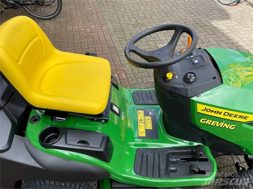 John Deere X167R Косилки