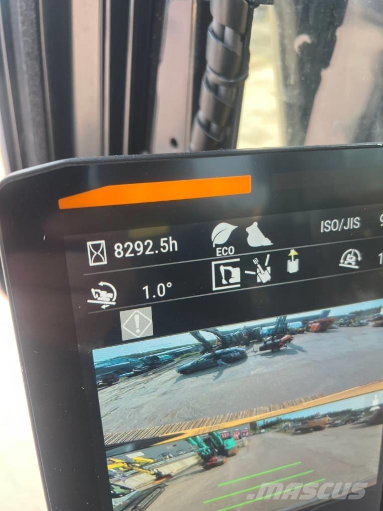 CAT 330 Гусеничні екскаватори