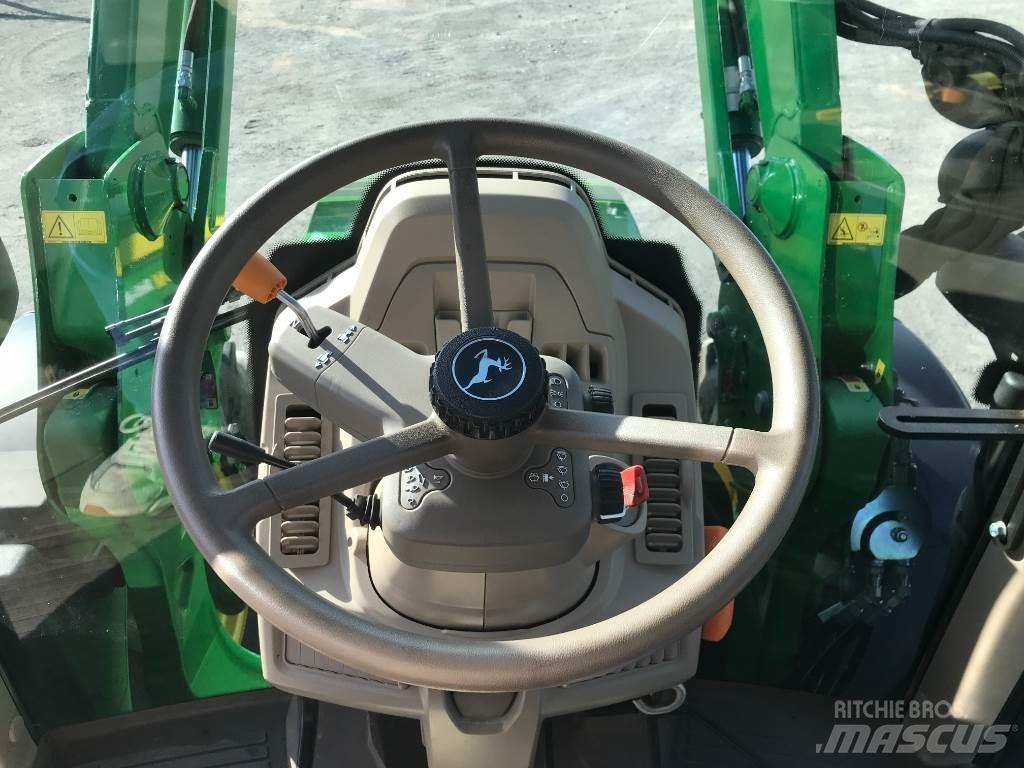 John Deere 6100 M Трактори