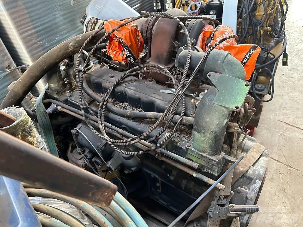 CAT 3306 Двигуни