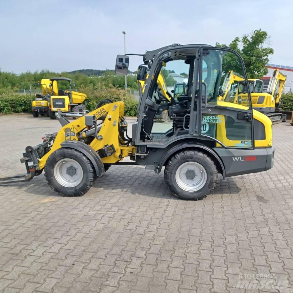 Wacker Neuson WL38 Фронтальні навантажувачі