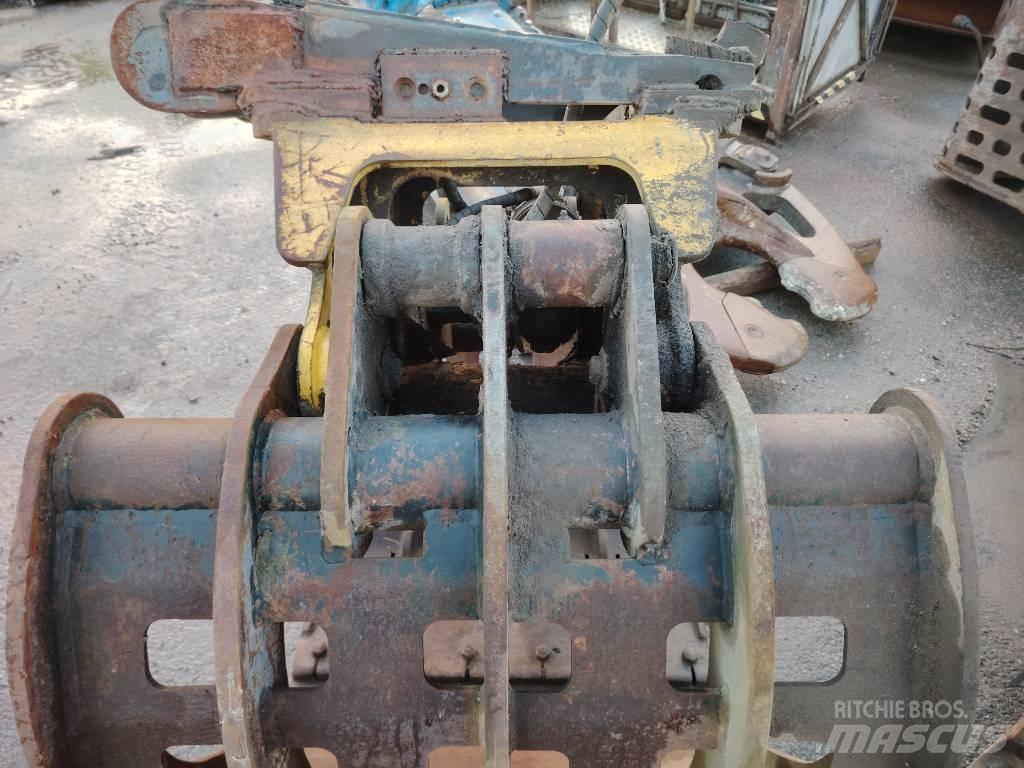 Engcon Koura Грейфери