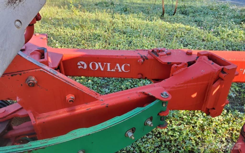 Ovlac LB-4-85 Реверсивні плуги