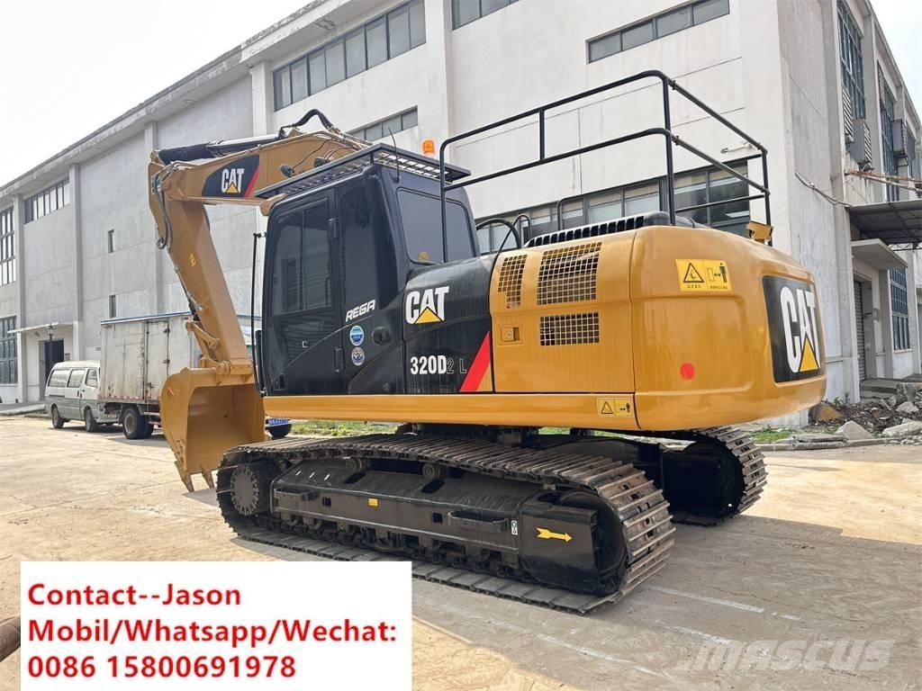 CAT 320D2 Гусеничні екскаватори
