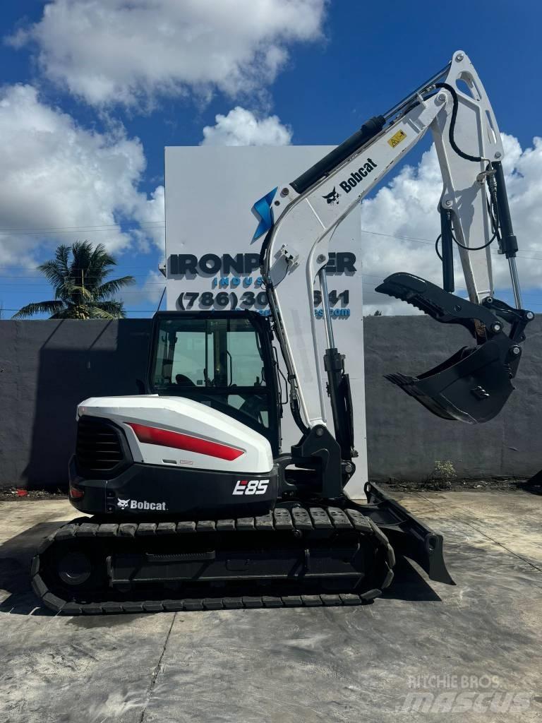 Bobcat E 85 Гусеничні екскаватори