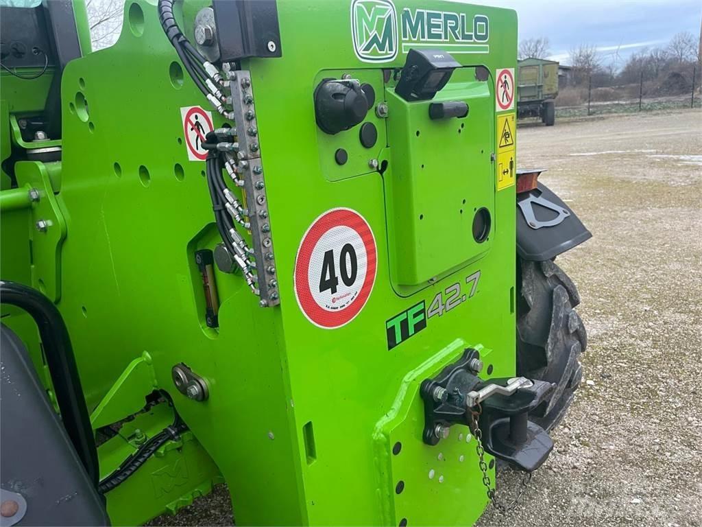 Merlo 42.7-140 Телескопічний навантажувач