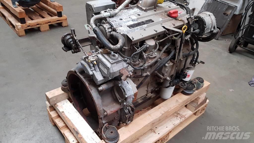 Deutz BF4M1013C Двигуни