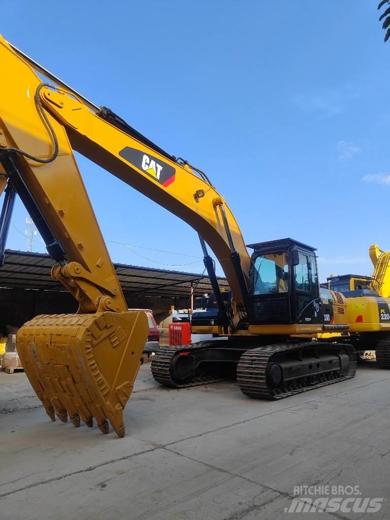 CAT 330 D Гусеничні екскаватори