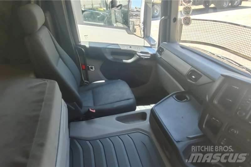Scania G460 Вантажівки / спеціальні