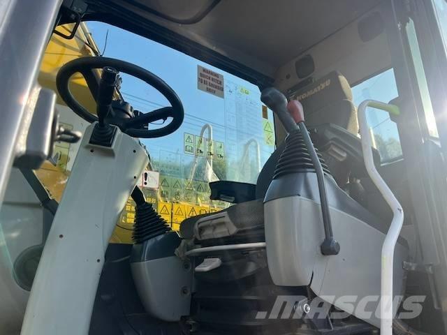 Komatsu PW 148 Колісні екскаватори