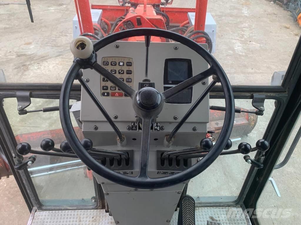 O&K F 106 A Грейдери