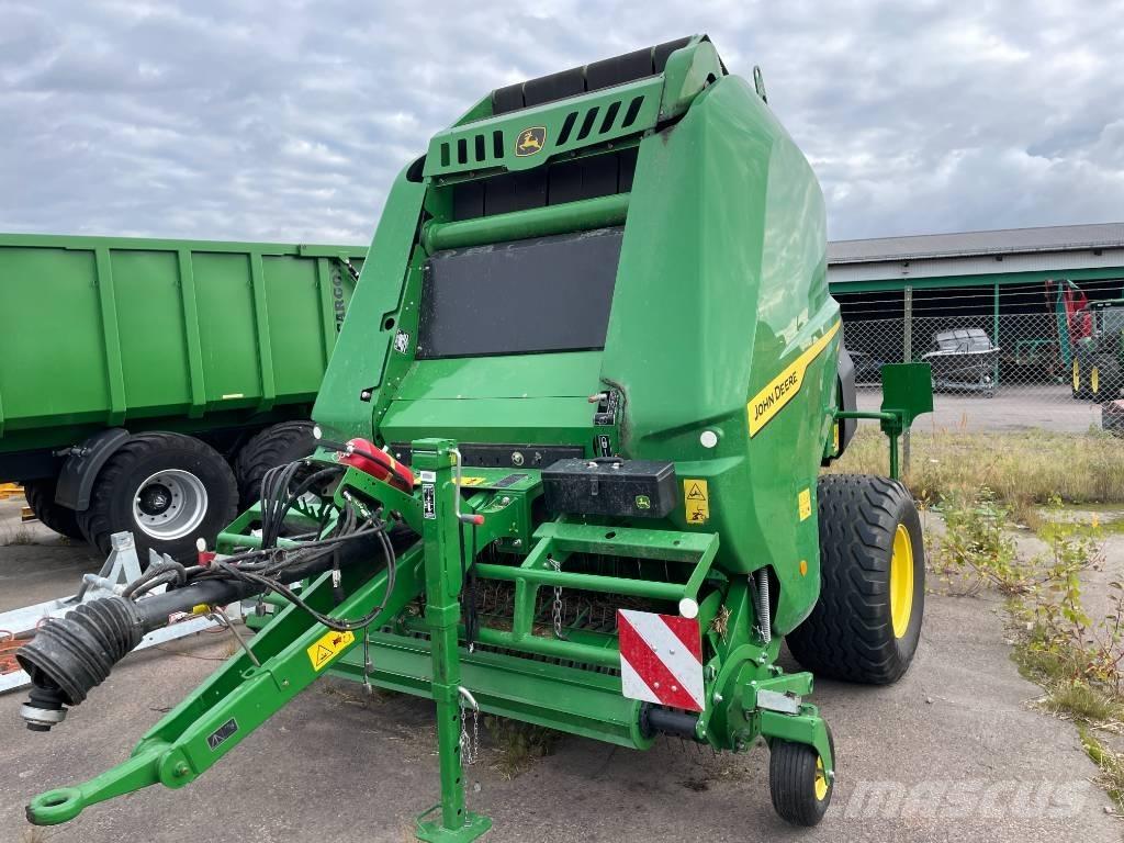 John Deere V 461 M Рулонні прес-підбирачі
