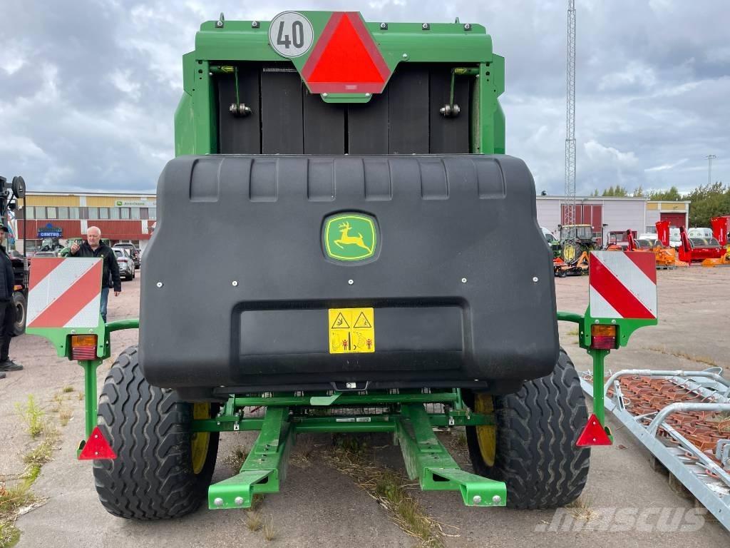 John Deere V 461 M Рулонні прес-підбирачі