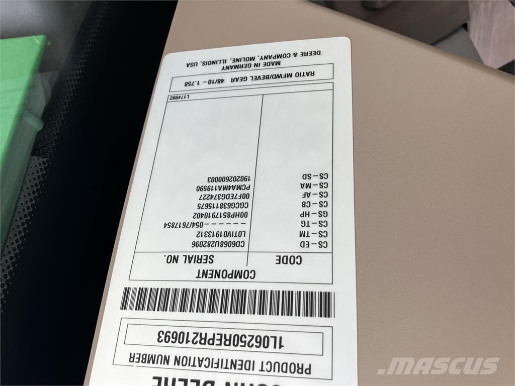 John Deere 6R 250 Трактори