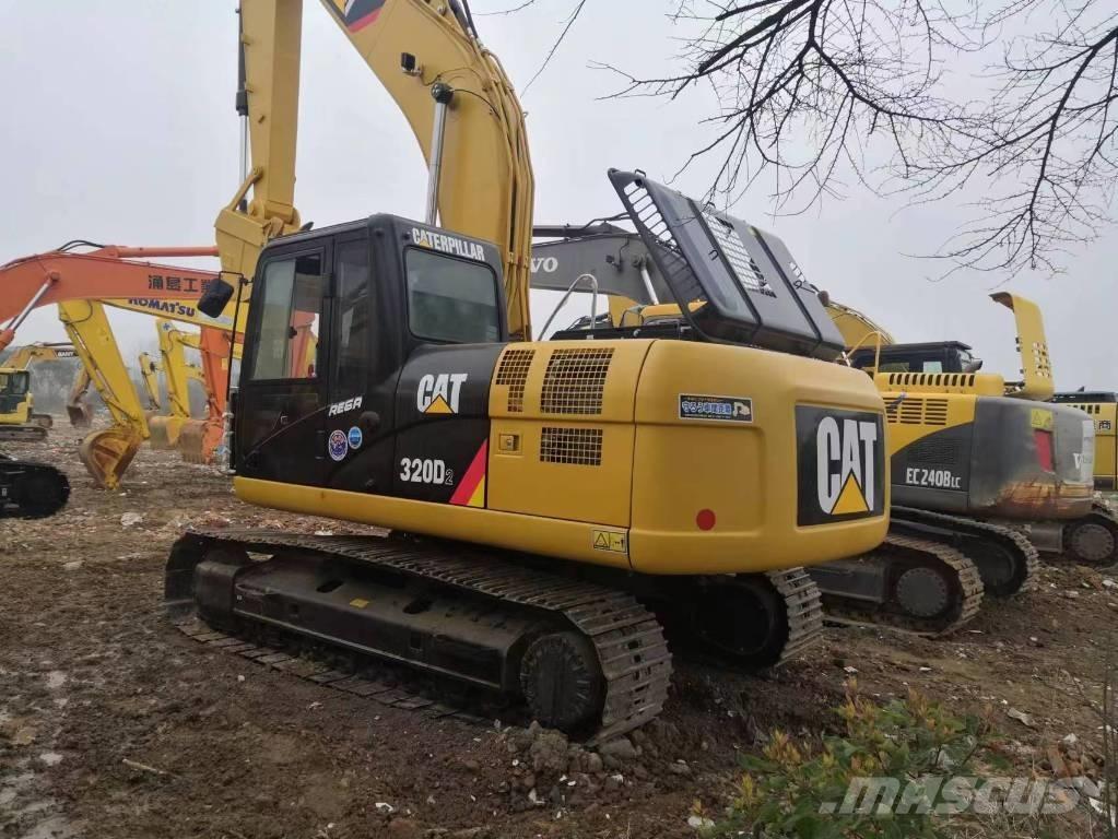 CAT 320 D Гусеничні екскаватори