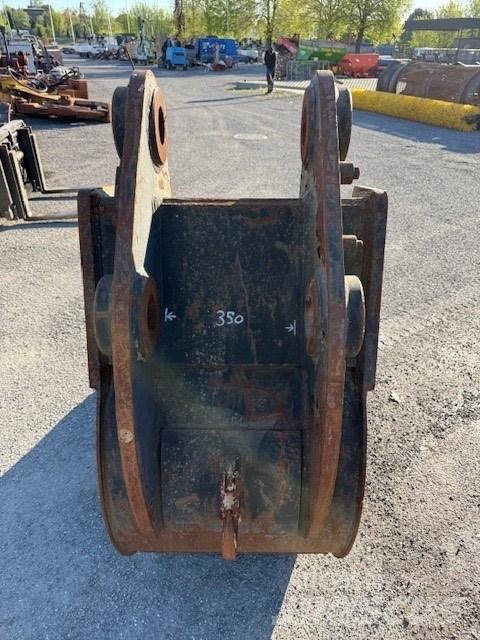 CAT 324 800 MM Траншейні екскаватори