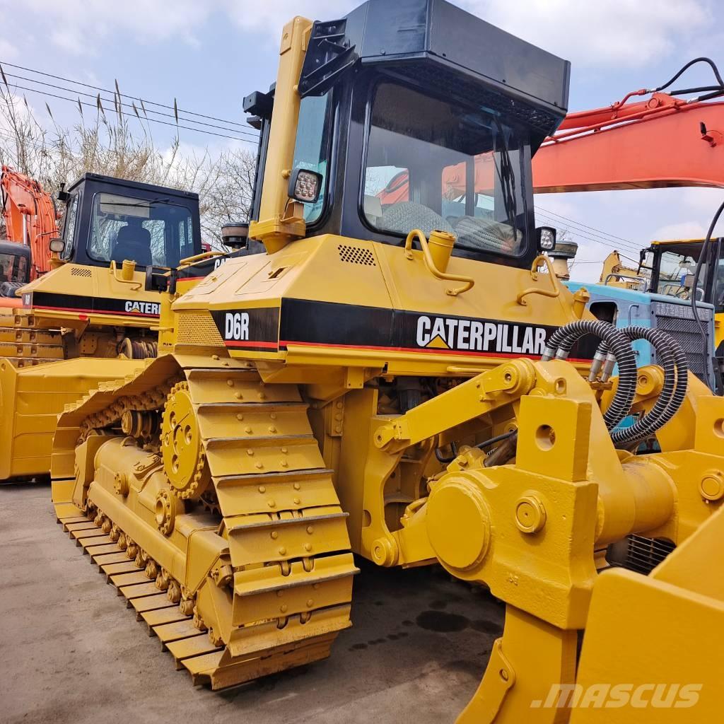 CAT D 6 R Гусеничні бульдозери