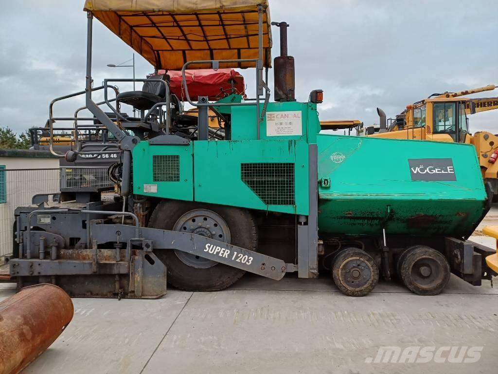 Vögele super 1302 Асфальтовкладачі