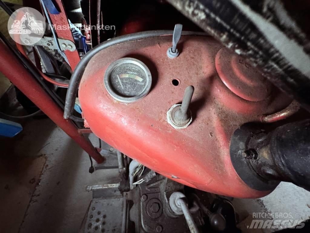 Massey Ferguson 35 Трактори