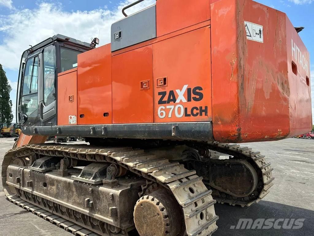 Hitachi ZX670CH-3 Гусеничні екскаватори