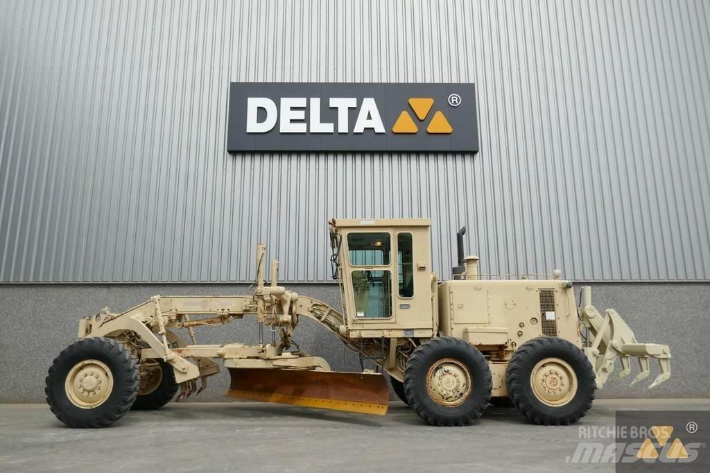 CAT 130G Ex-army Грейдери