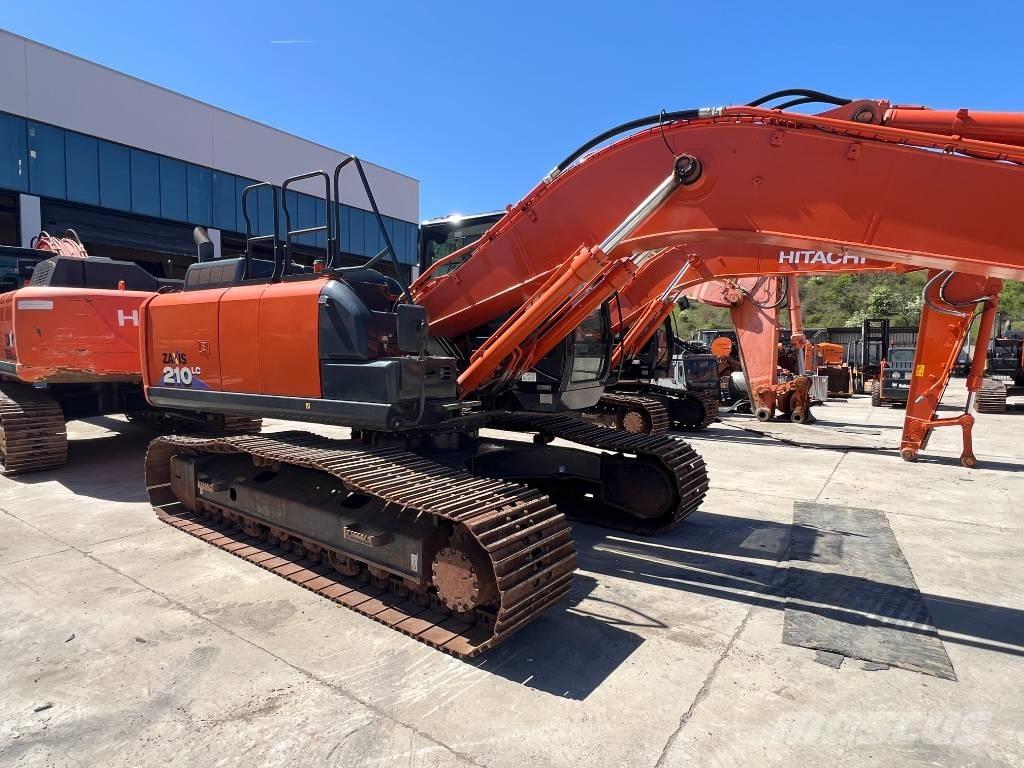 Hitachi ZX 210 LC-6 Гусеничні екскаватори