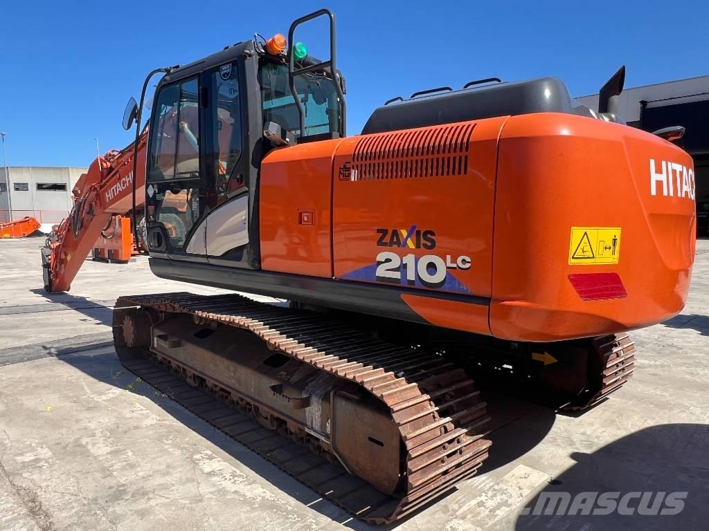 Hitachi ZX 210 LC-6 Гусеничні екскаватори