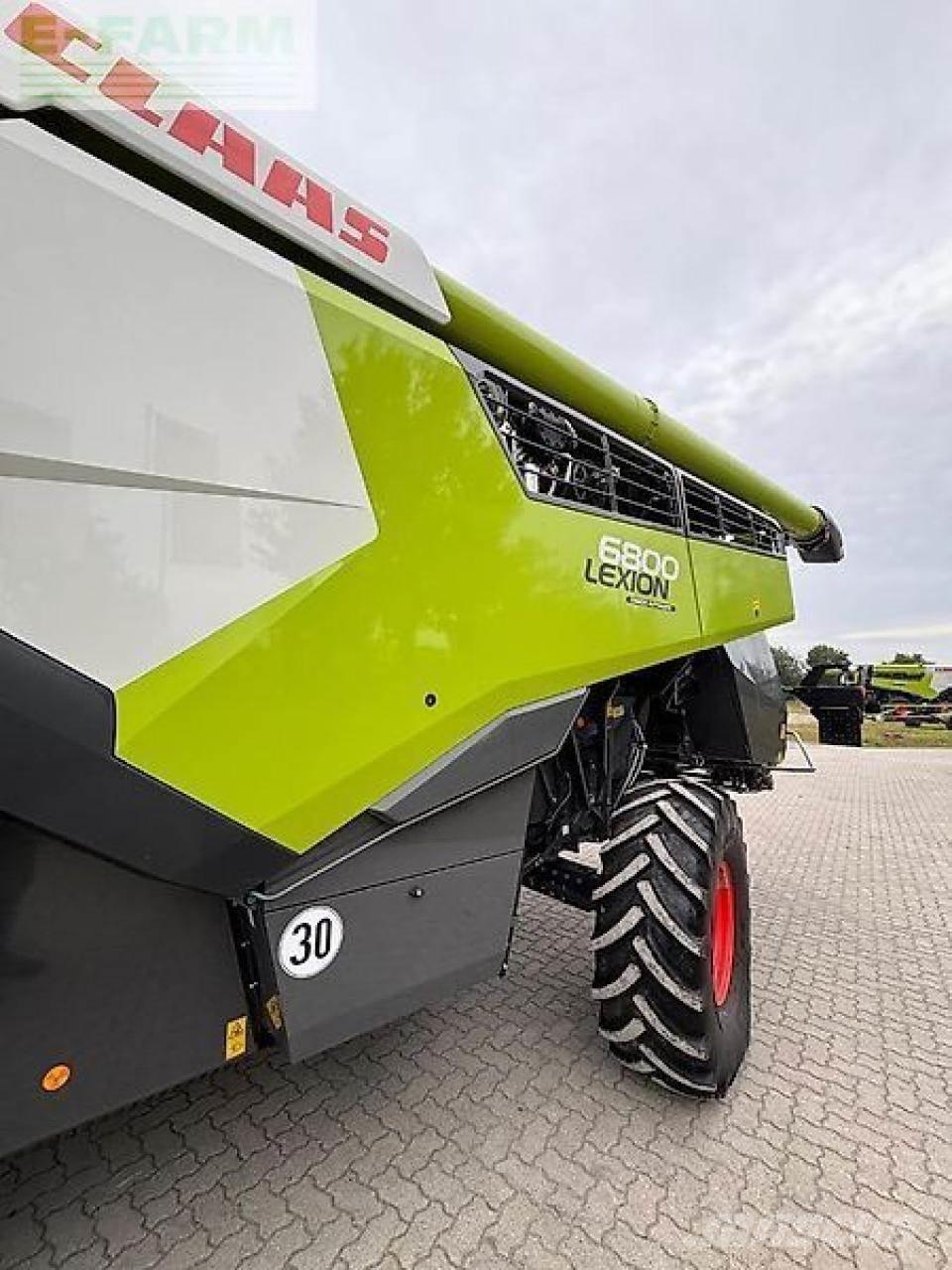 CLAAS lexion 6800 Зернозбиральні комбайни