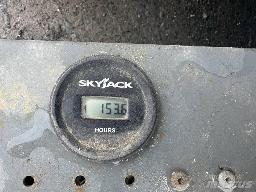 SkyJack SJ 3219 Підйомники-ножиці