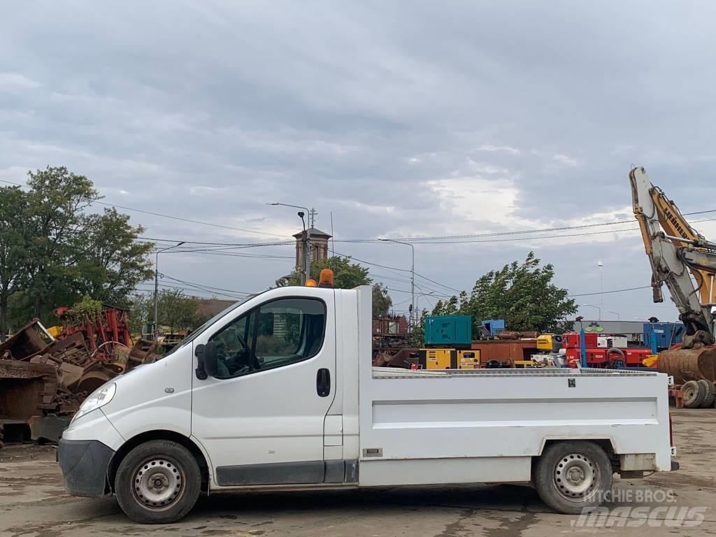Renault Trafic Панельні фургони