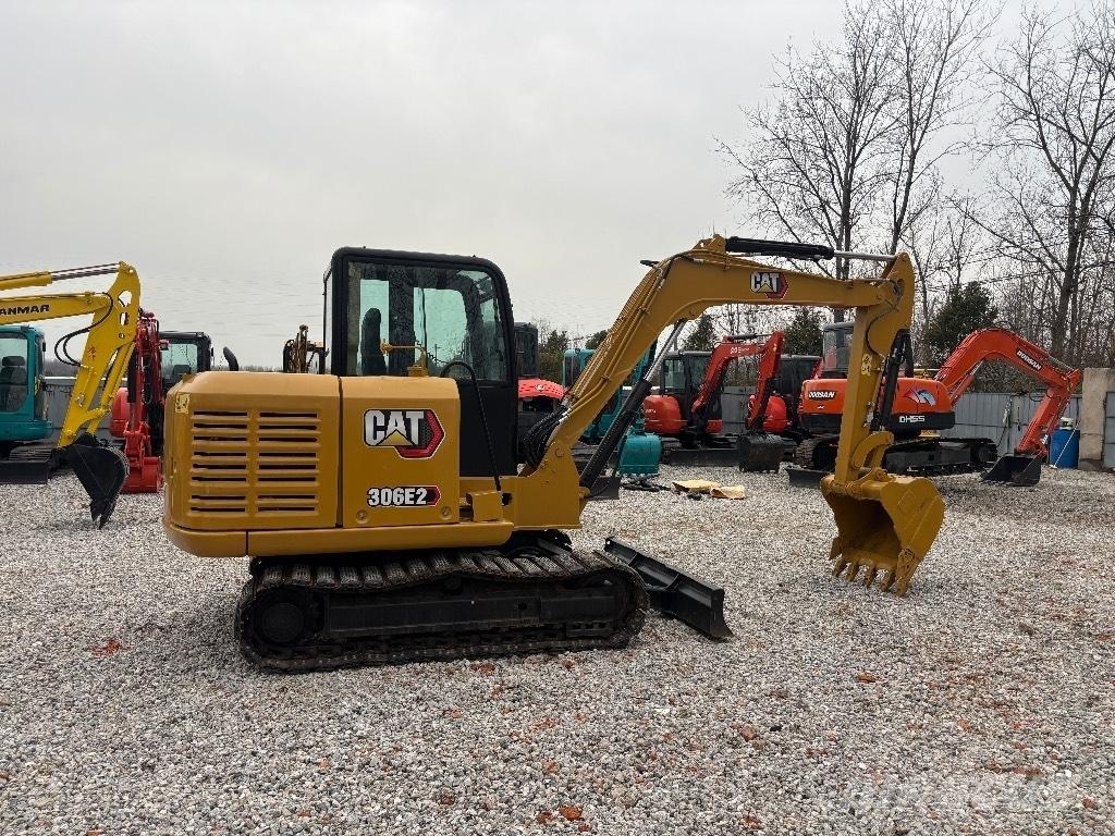 CAT 306E2 Міні-екскаватори < 7т