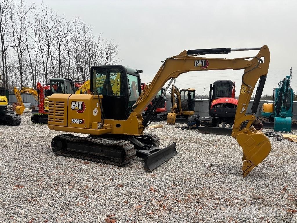 CAT 306E2 Міні-екскаватори < 7т
