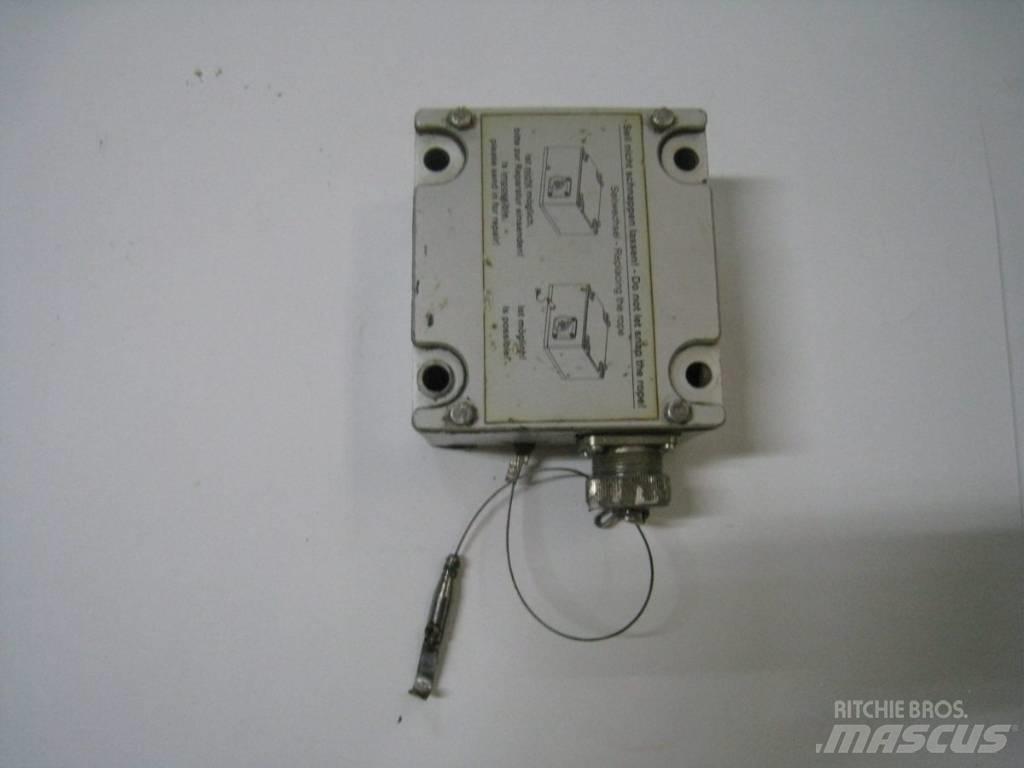 Wirtgen 2000DC Електроніка