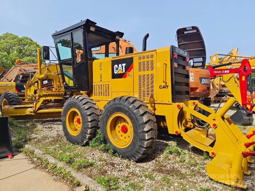 CAT 120 H Грейдери