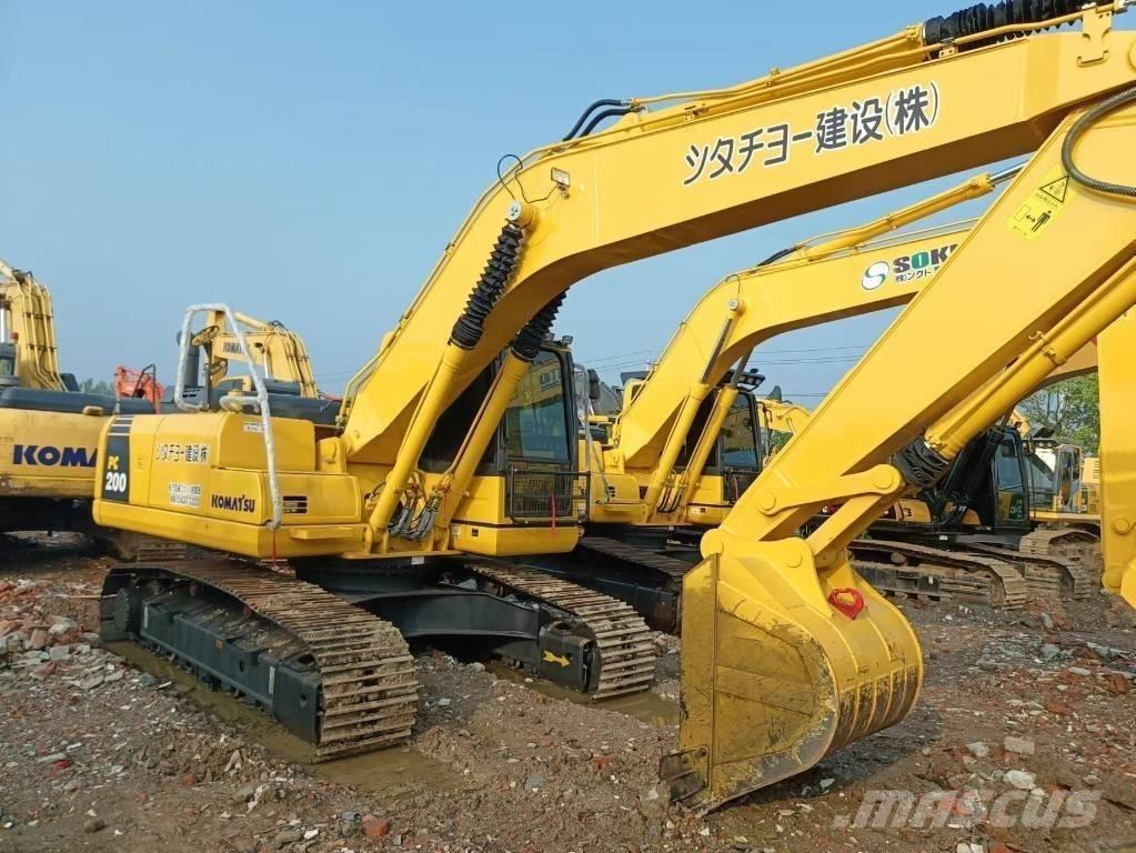 Komatsu PC 200-8 Гусеничні екскаватори