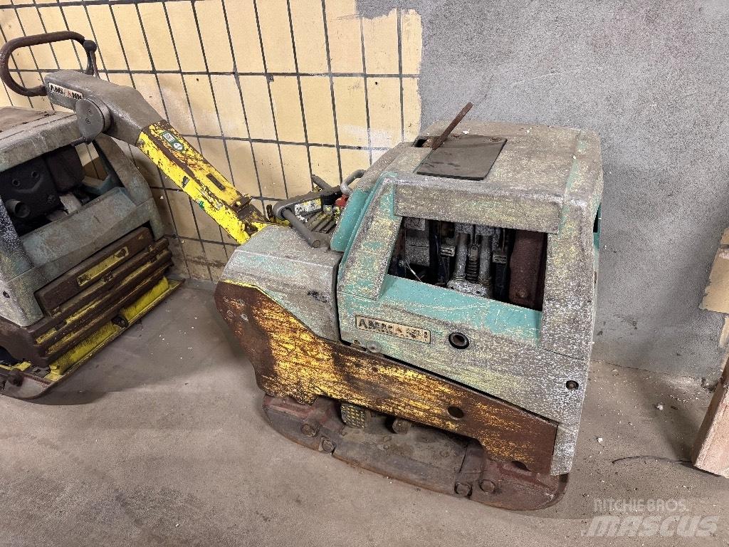 Ammann AVH 6030 Віброплити та вібротрамбовки