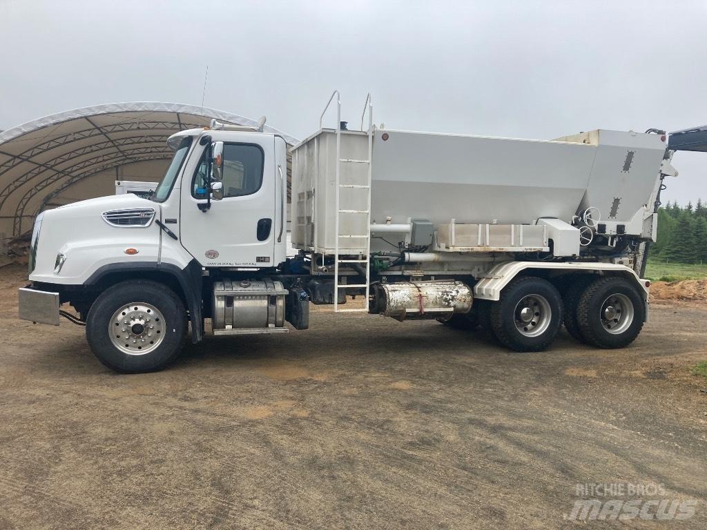 Freightliner SD 114 Бетономішалки (Автобетонозмішувачі)