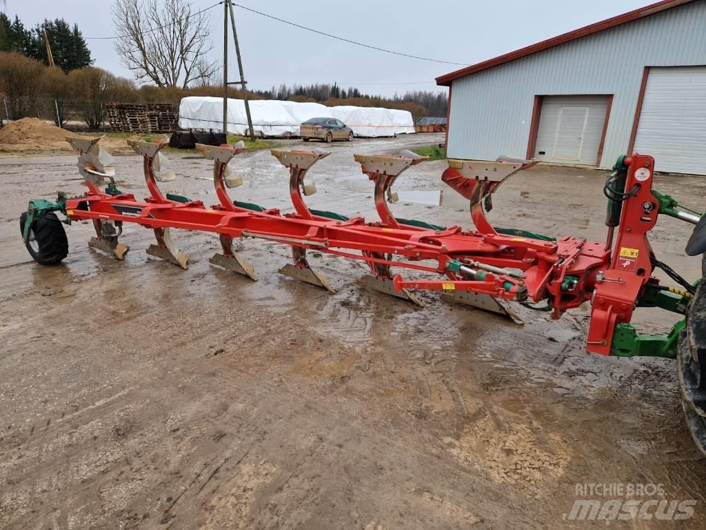 Kverneland EG85 Реверсивні плуги