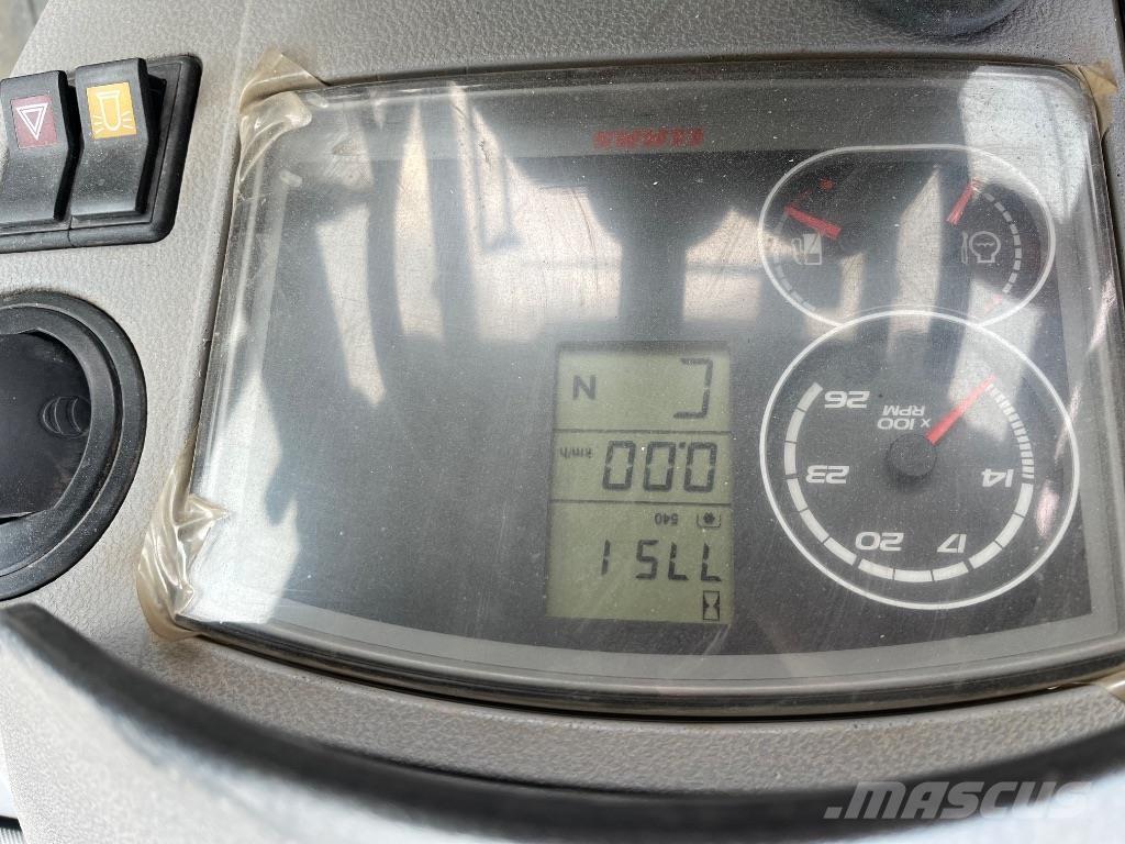 CLAAS Arion 610 C Трактори