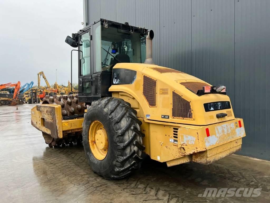 CAT CP76 Грунтові котки