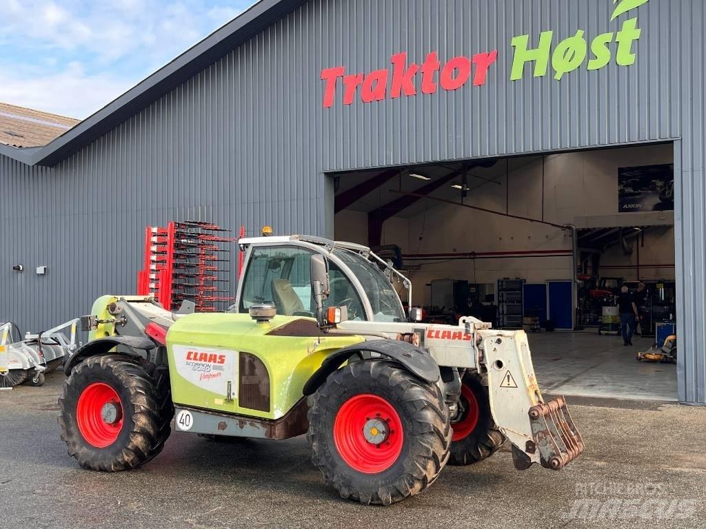 CLAAS SCORPION 9040 Телескопічний навантажувач